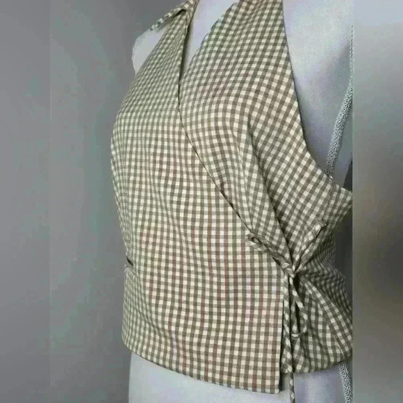 Zara Tan and White Halter Vest - Picture 4 of 9